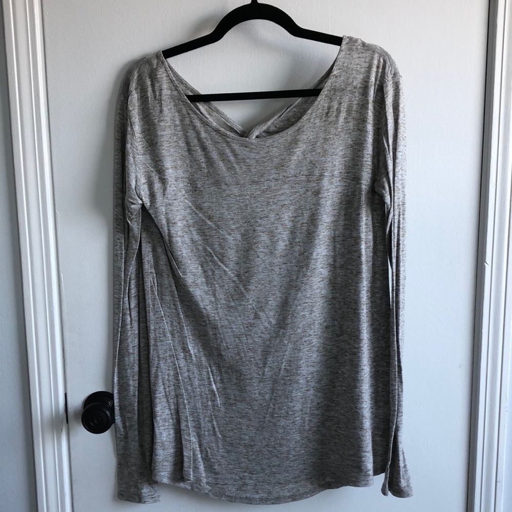 ✨Flash Sale✨ Open Back Long Sleeve Top